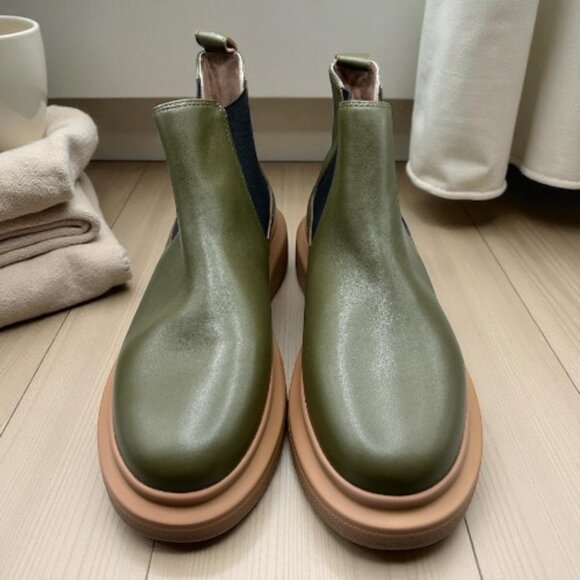 Zac Posen Leather Yogi Chelsea Boot in Military Green - Size 6 - Picture 2 of 6